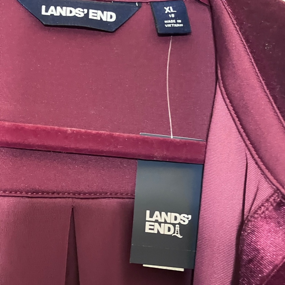 Lands End Velvet button Tunic XL  Rich Burgundy - Picture 7 of 12